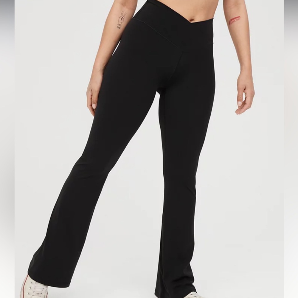 NWT OFFLINE By Aerie Real Me High Waisted Crossover Flare Legging
